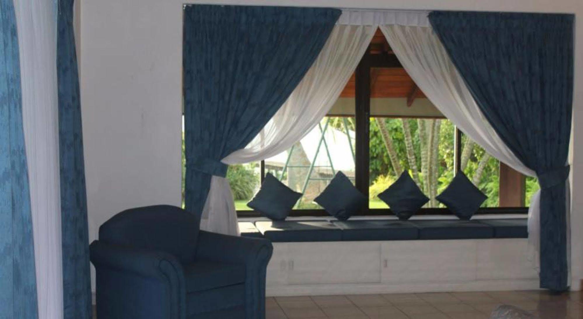 Blue Water Villa Piliyandala Buitenkant foto